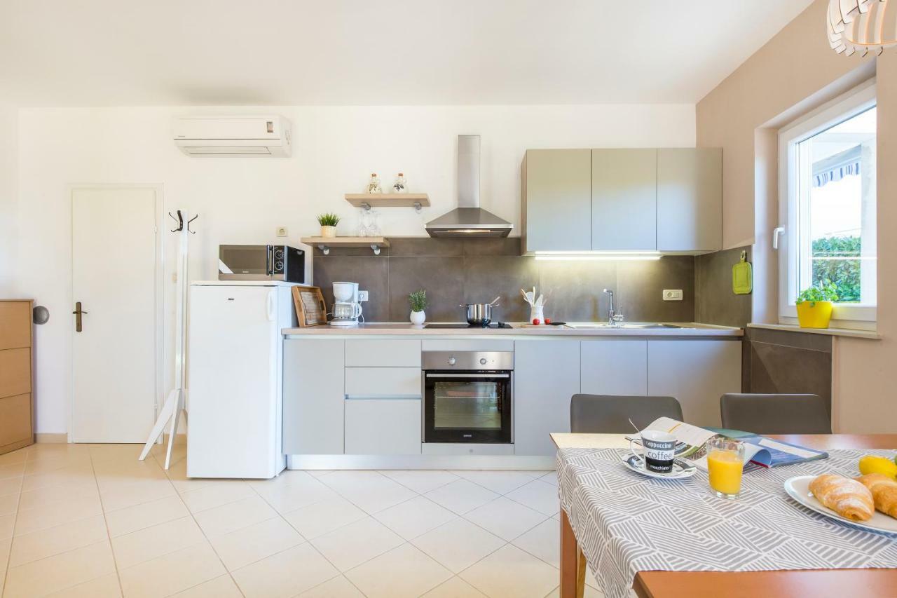 Apartment Andrea Sveta Marina Buitenkant foto