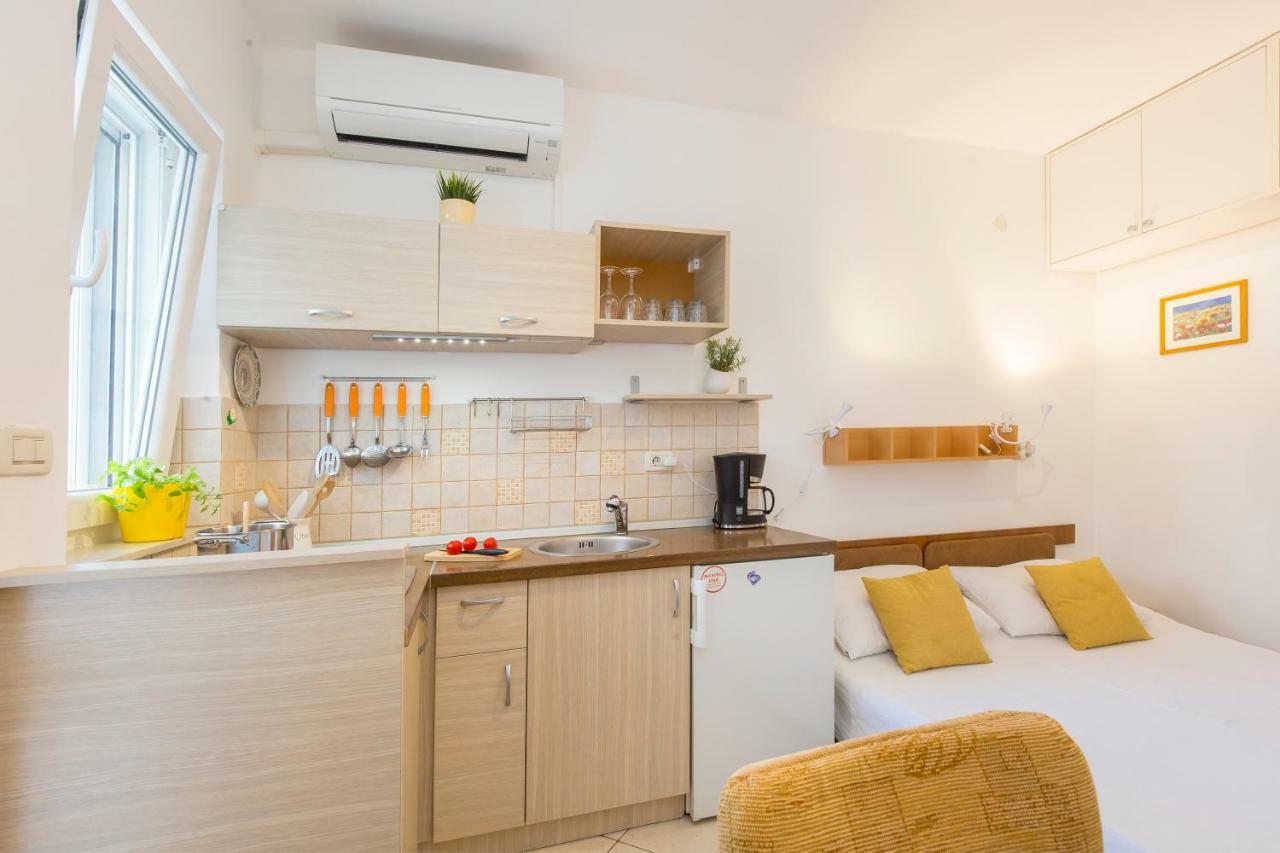 Apartment Andrea Sveta Marina Buitenkant foto