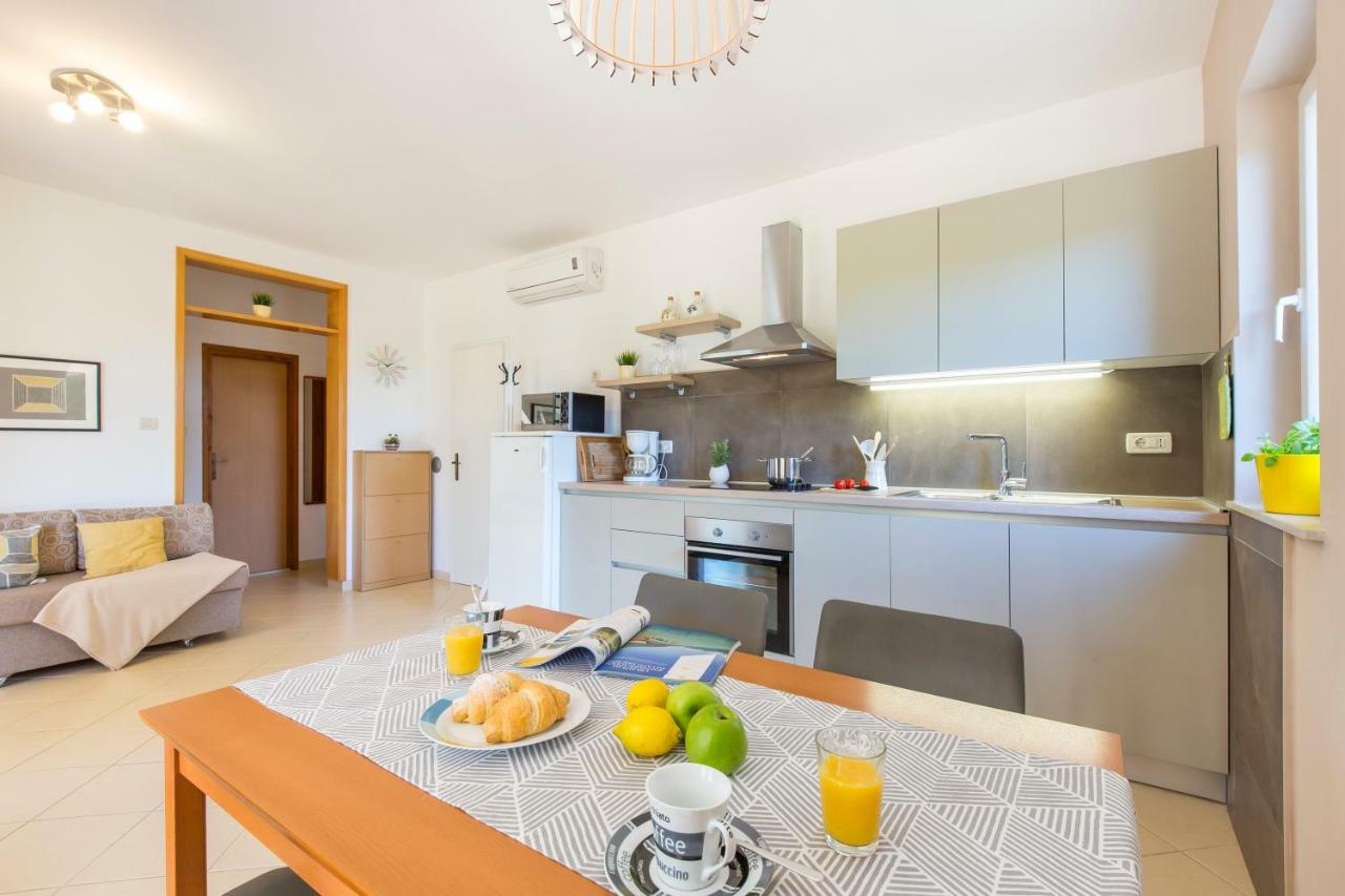 Apartment Andrea Sveta Marina Buitenkant foto